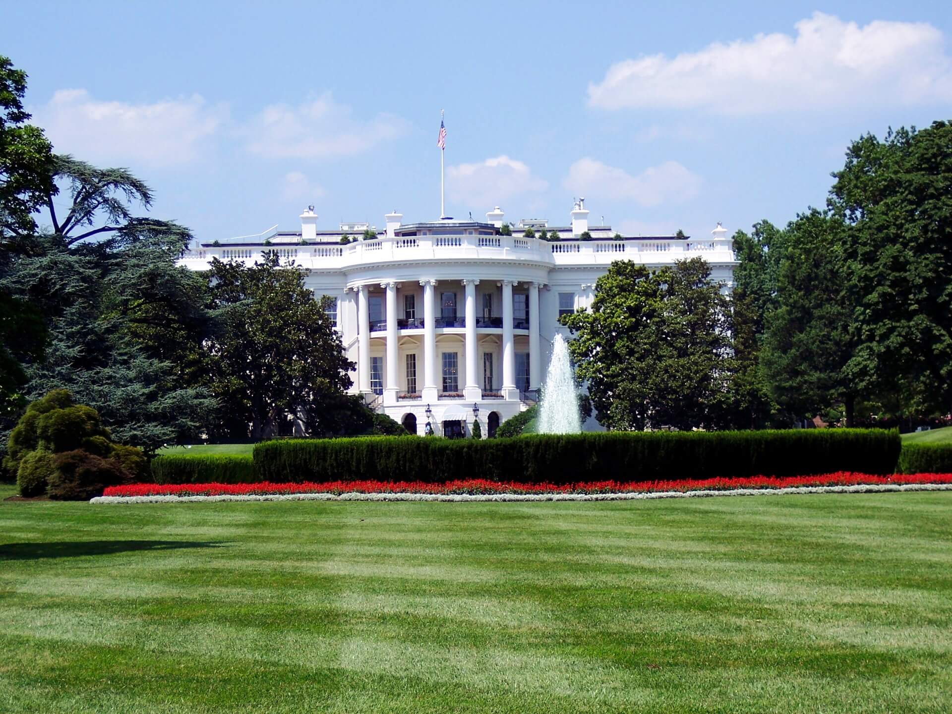 LSP Starts Crowdfunding Campaign to Translate White House Website