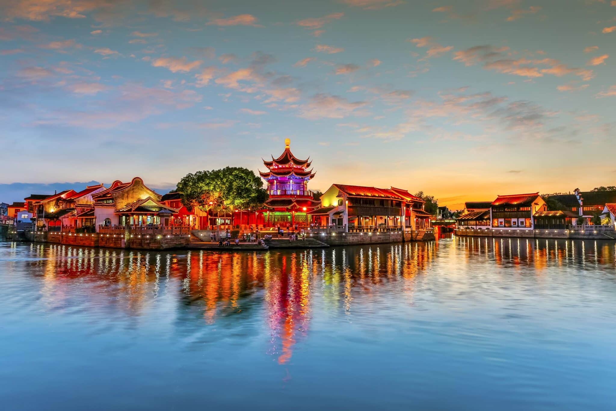 Utilizing Hofstede’s Cultural Dimensions for Chinese Localization
